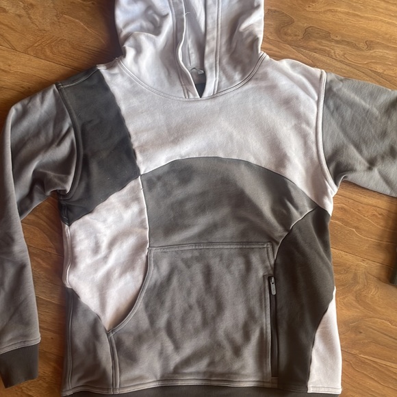Lululemon color block All Yours Hoodie *like new - Picture 6 of 9